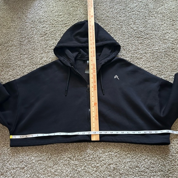 Women’s Oner Active Black Cropped Hoodie - Picture 7 of 10